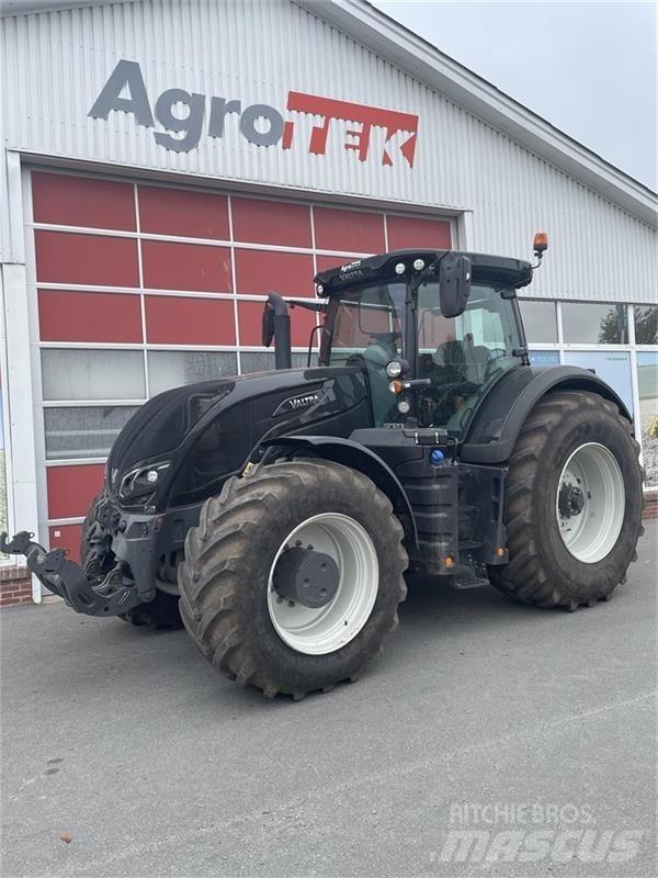 Valtra S394 Traktoren
