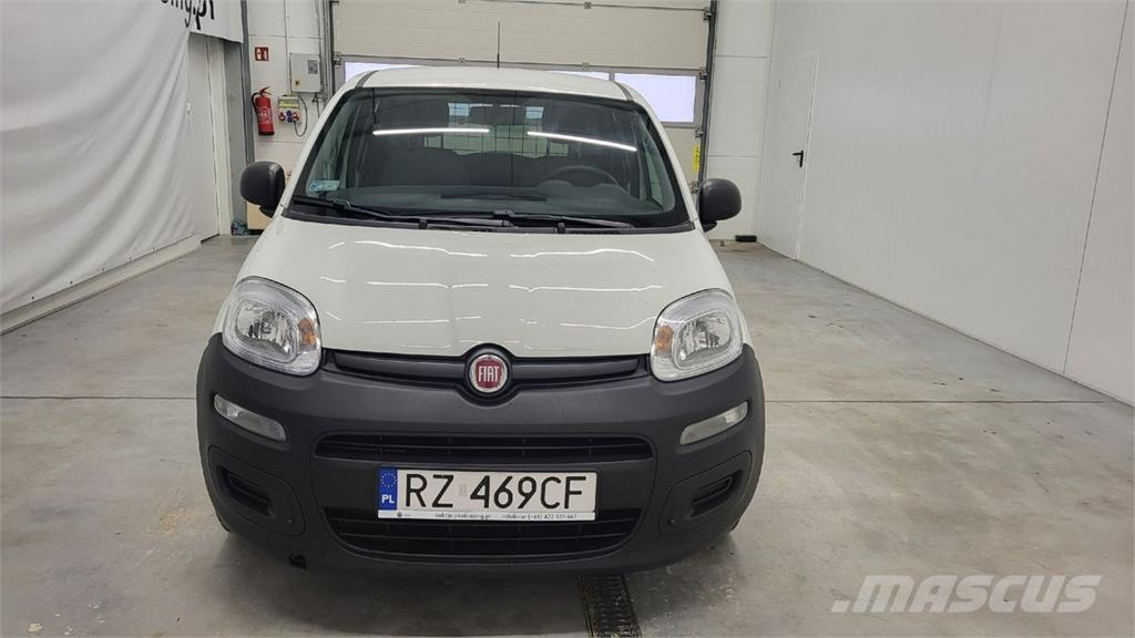 Fiat Panda PKWs