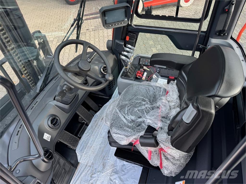 Bobcat D 90 S-9 Diesel Stapler