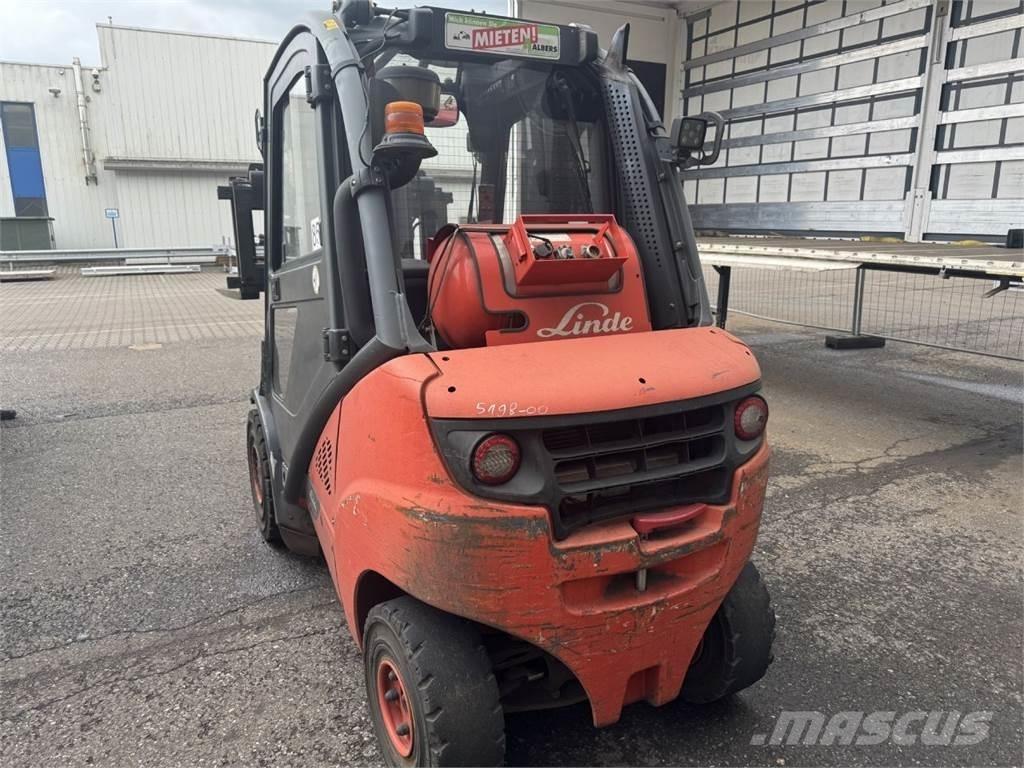 Linde H 30 T Gas Stapler