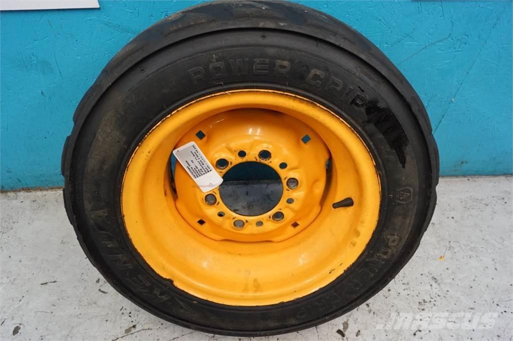  15 27X8.50-15 Reifen