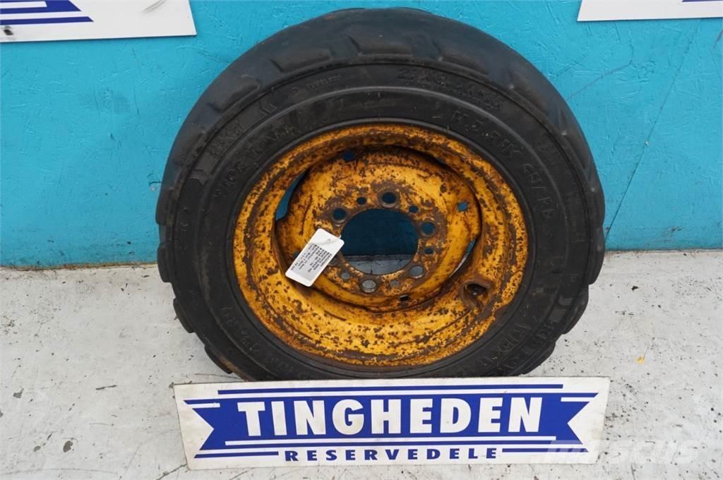  15 27X8.50-15 Reifen