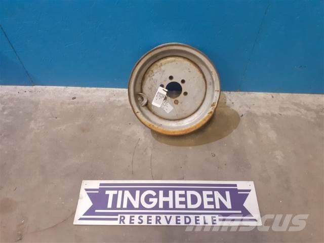  15 6LBx15 Reifen