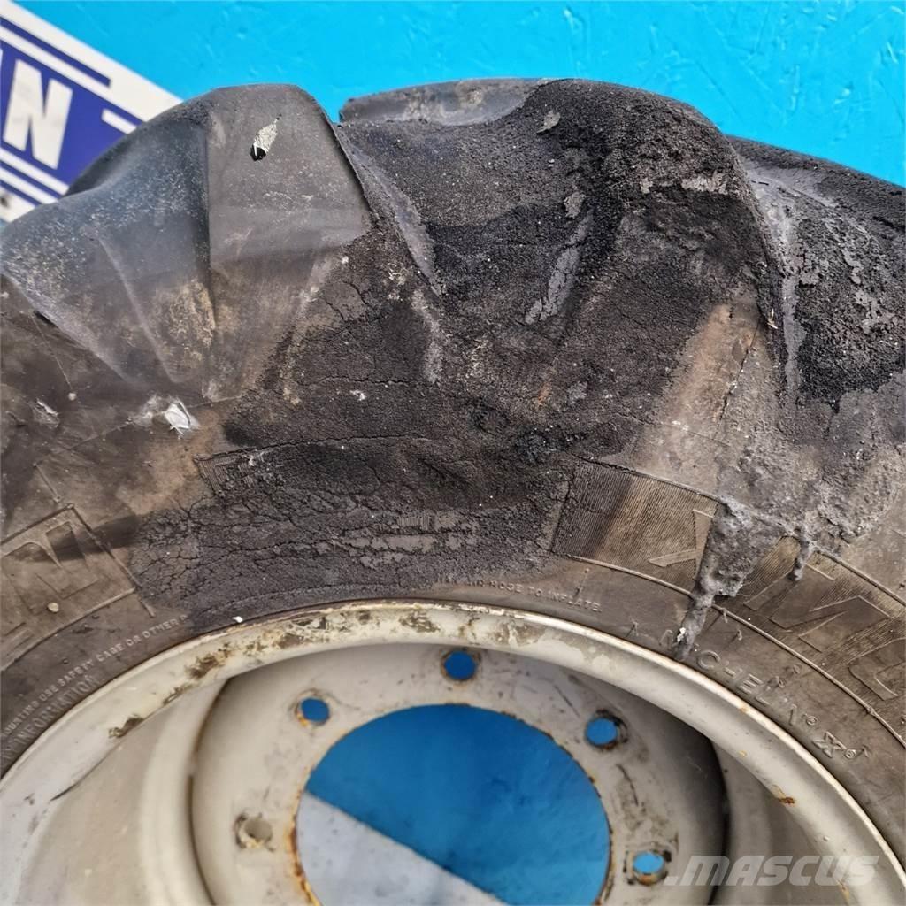  18 340/80R18 Reifen