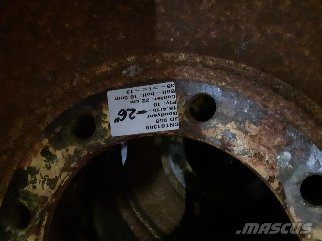  26 18.4/15-26 Reifen