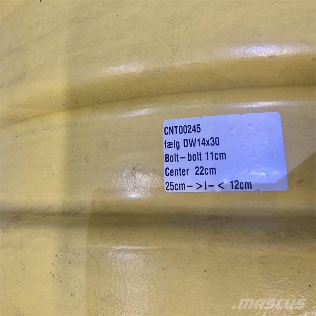  30 DW14x30 Reifen