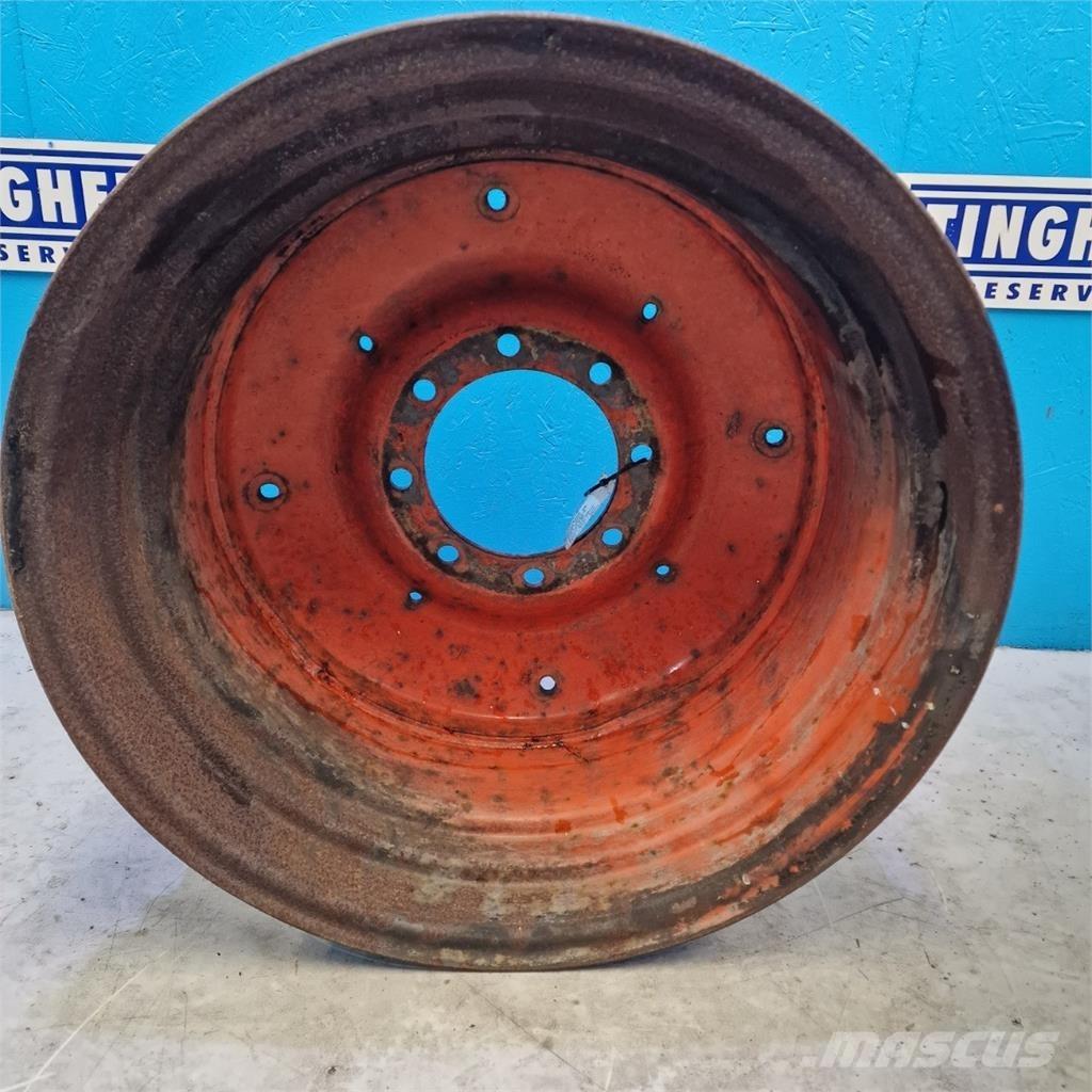  30 DW16Lx30 Reifen