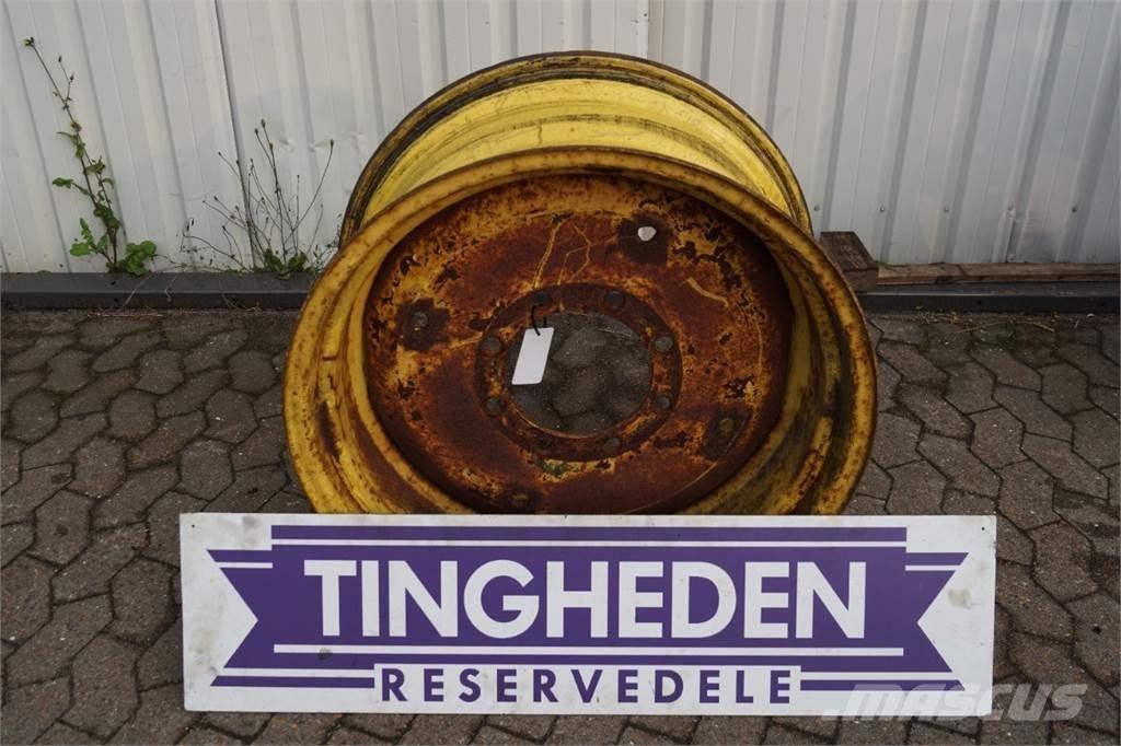  30 DW16X30 Reifen