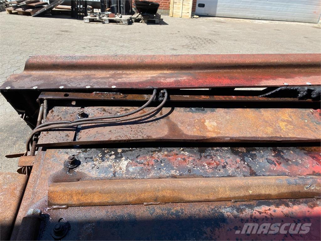 CASE 1680 Zubehör Mähdrescher