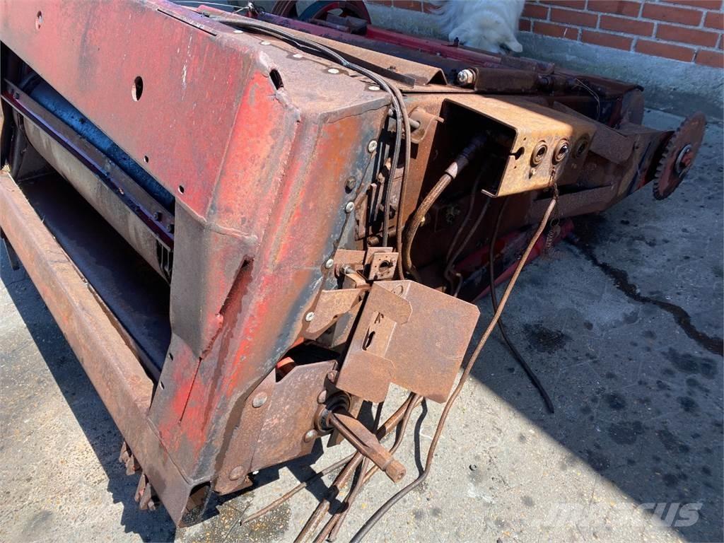 CASE 1680 Zubehör Mähdrescher