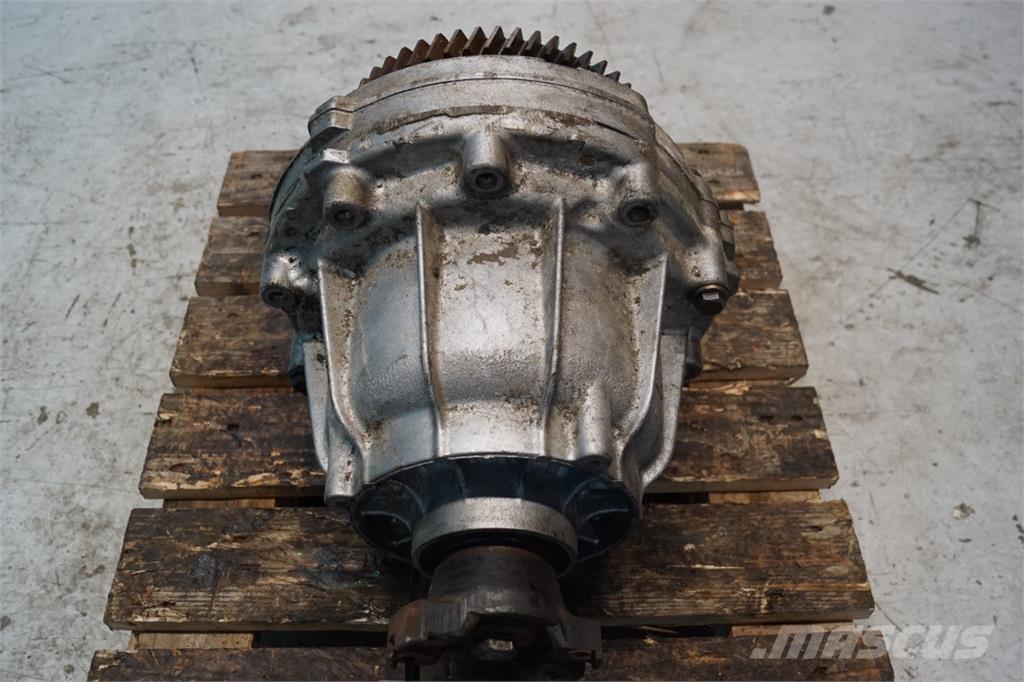 CASE 8010 Getriebe