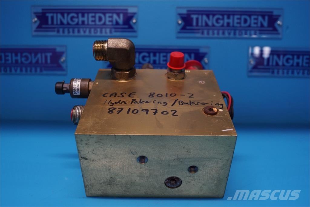 CASE 8010 Hydraulik