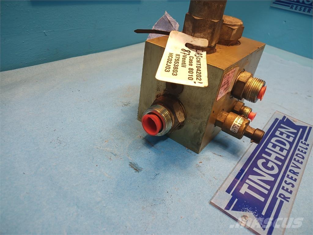 CASE 8010 Hydraulik