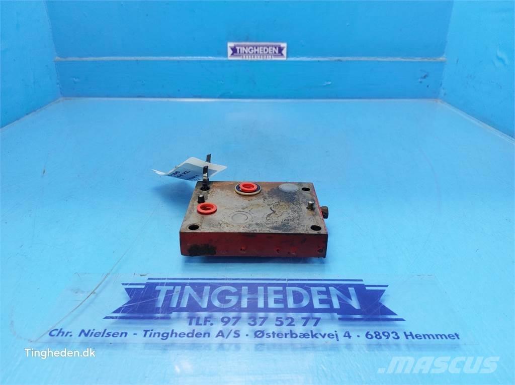 CASE 844XL Hydraulik