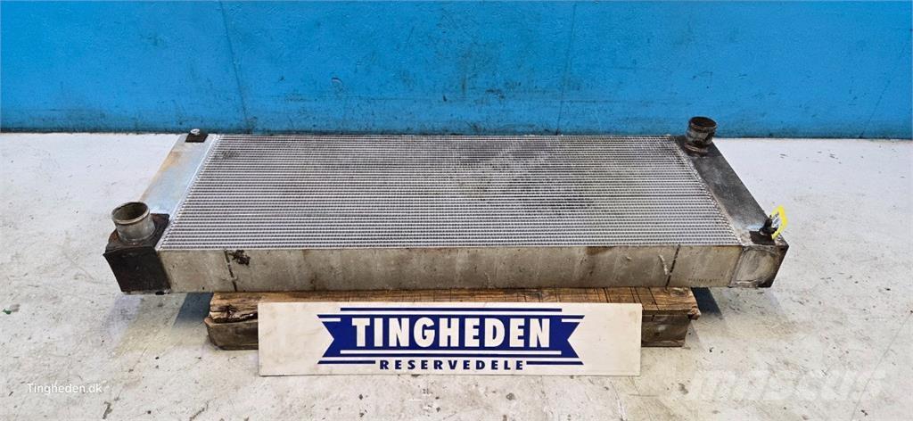 CASE 9240 Radiatoren