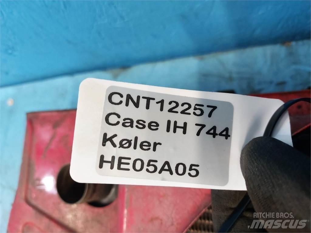 Case IH 744 Radiatoren