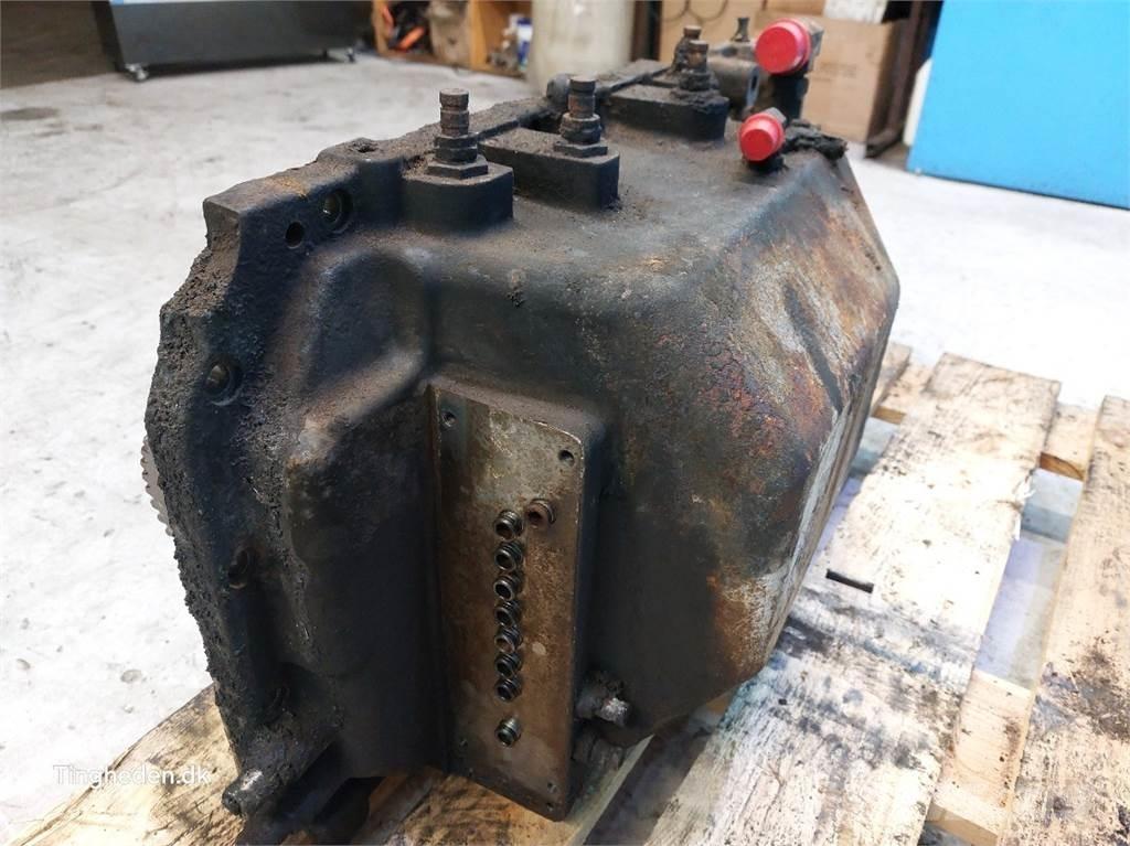 CASE Puma 185 Getriebe