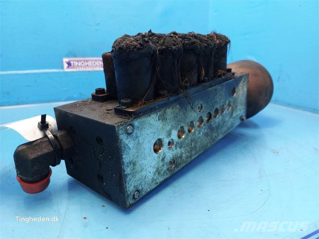 CASE Puma 185 Hydraulik