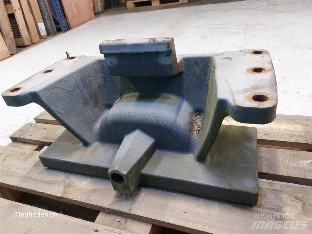 CLAAS Arion Frontgewichte