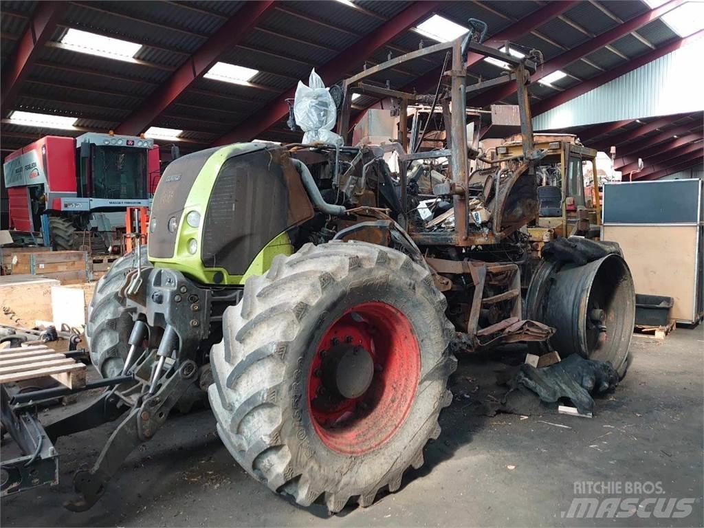CLAAS Axion 840 Traktoren
