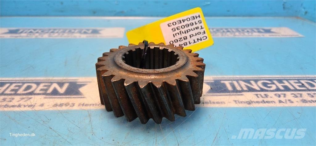 Ford 8260 Getriebe