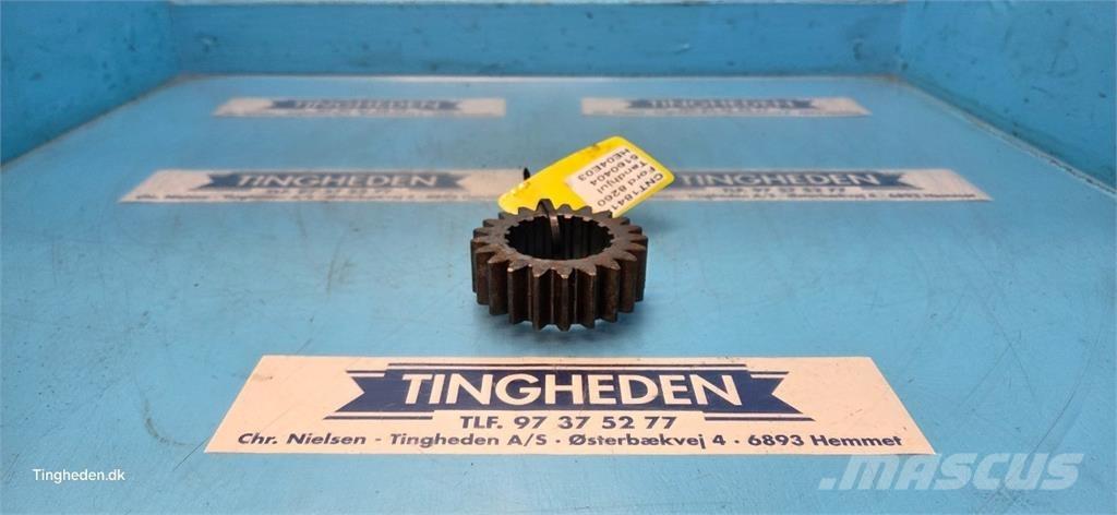 Ford 8260 Getriebe