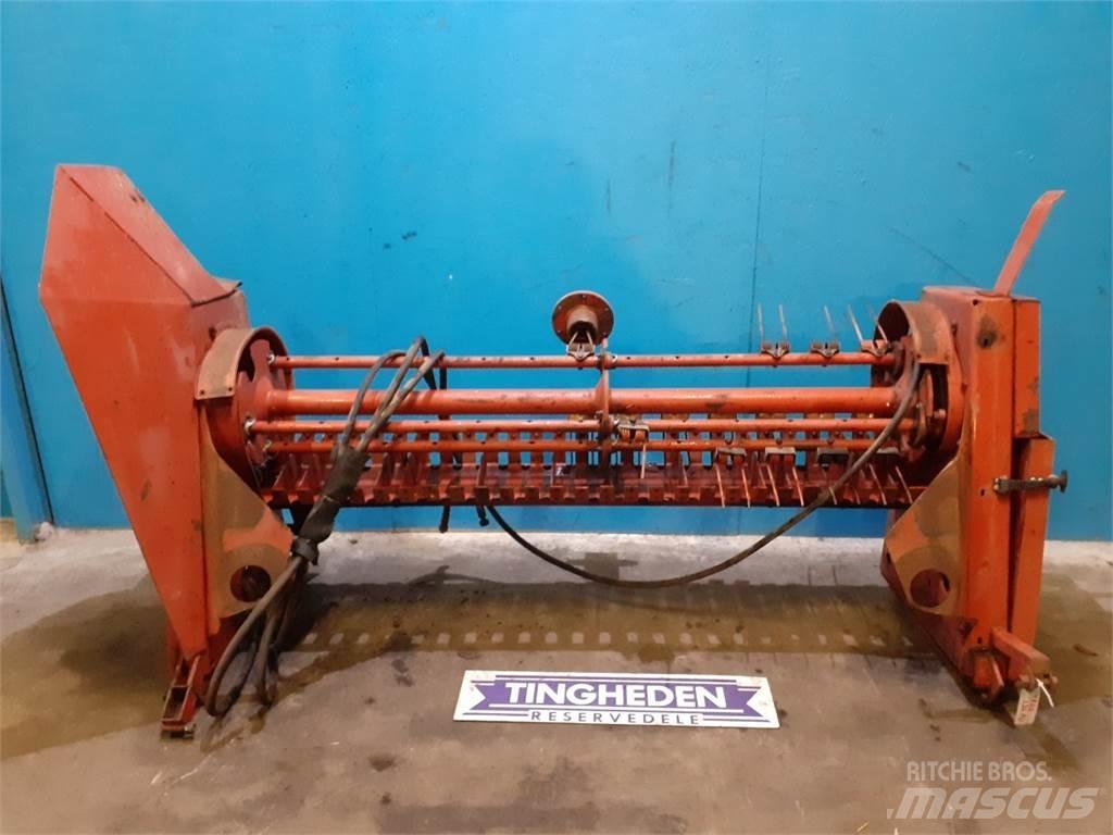 Hesston 4700 Sonstige Landmaschinen