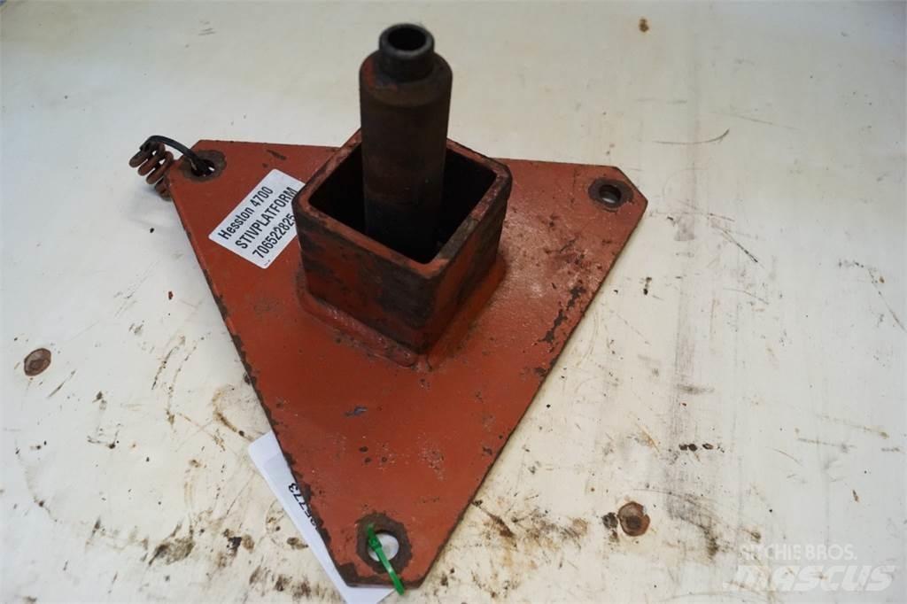 Hesston 4700 Sonstiges Traktorzubehör