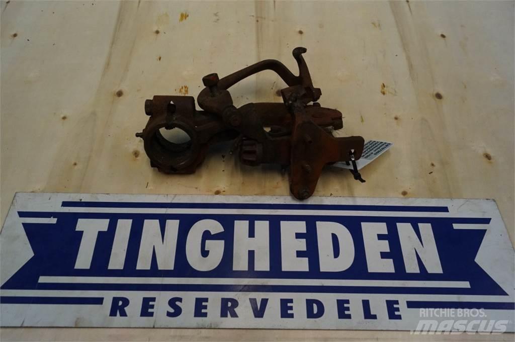 Hesston 4700 Sonstige Grünlandgeräte