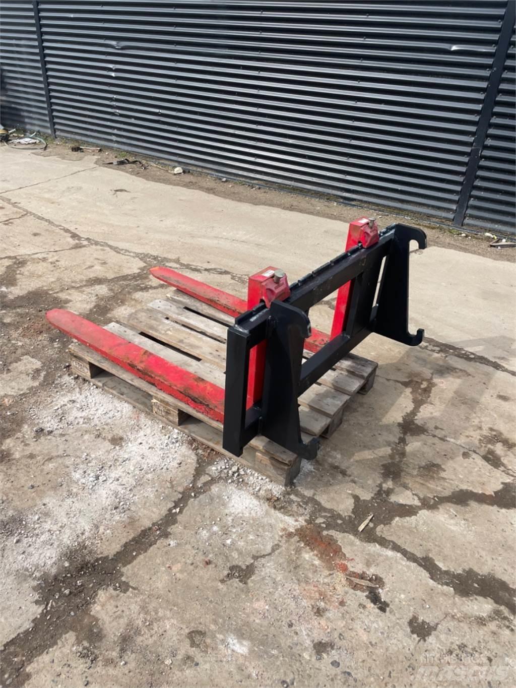 Hydrema 5000kg Gabeln