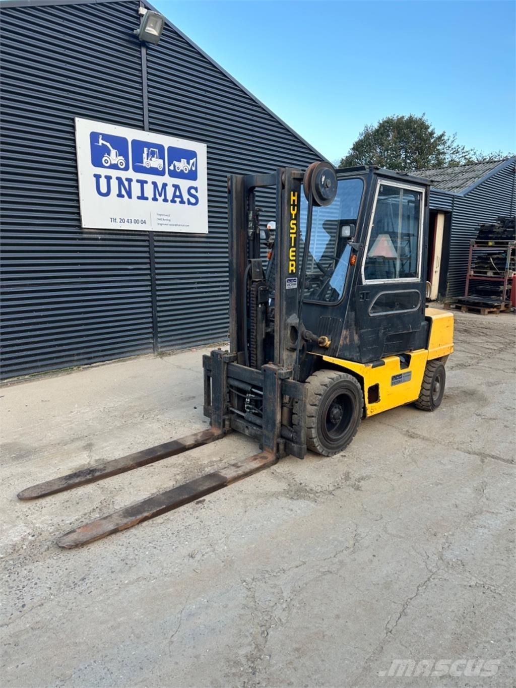 Hyster H3.00 Gas Stapler
