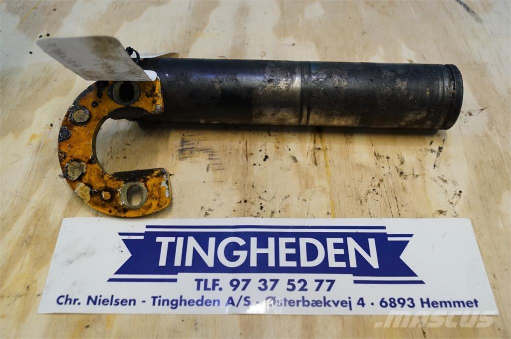 JCB 4CX Tieflöffel