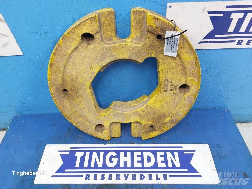 John Deere 1120 Frontgewichte