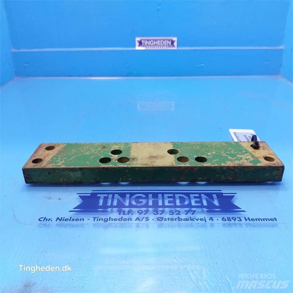 John Deere 2141 Sonstiges Traktorzubehör