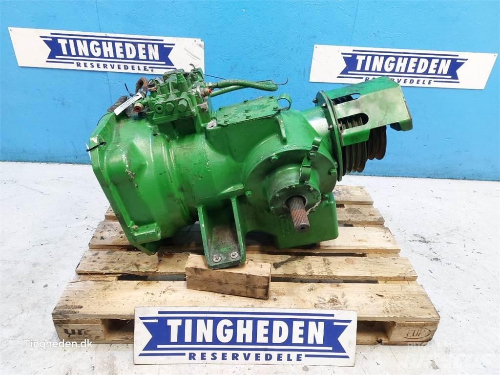 John Deere T660I Getriebe