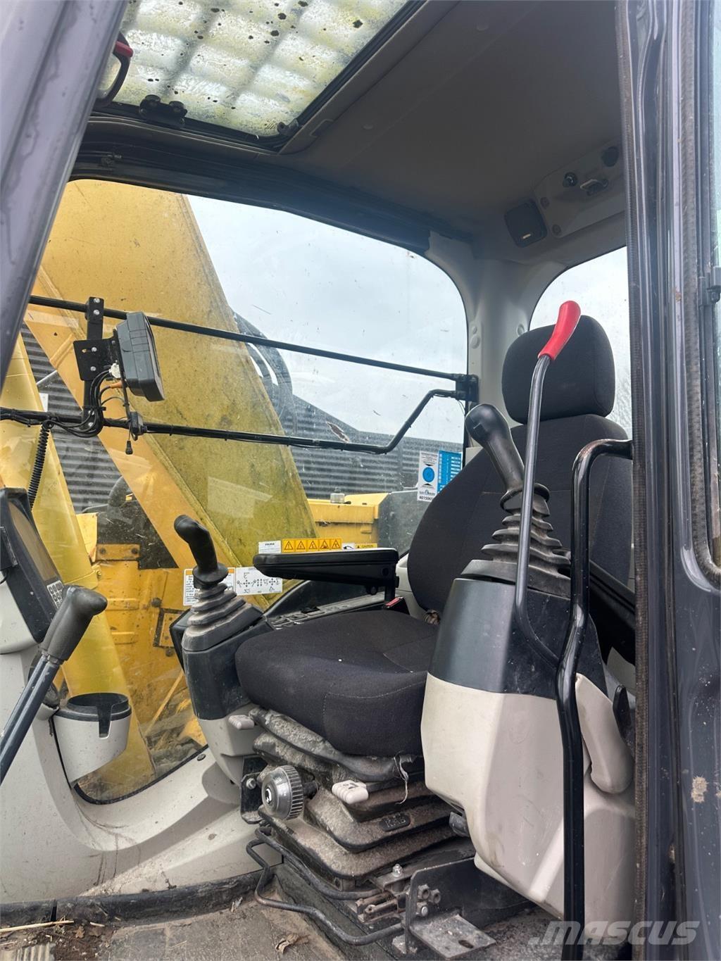 Kobelco E140CSR Raupenbagger