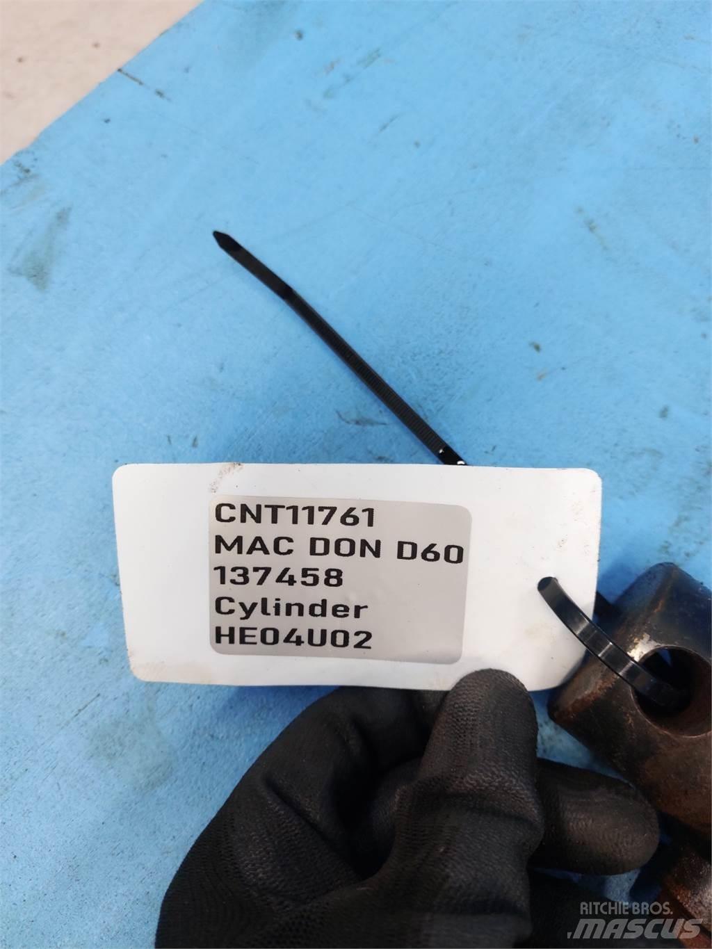 MacDon D60 Zubehör Mähdrescher