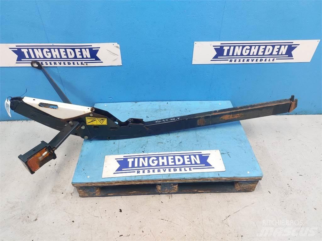 MacDon D60 Zubehör Mähdrescher