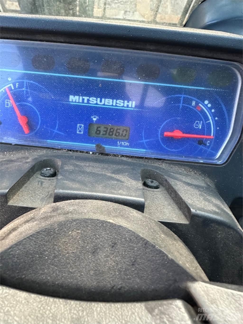 Mitsubishi FD25 Diesel Stapler