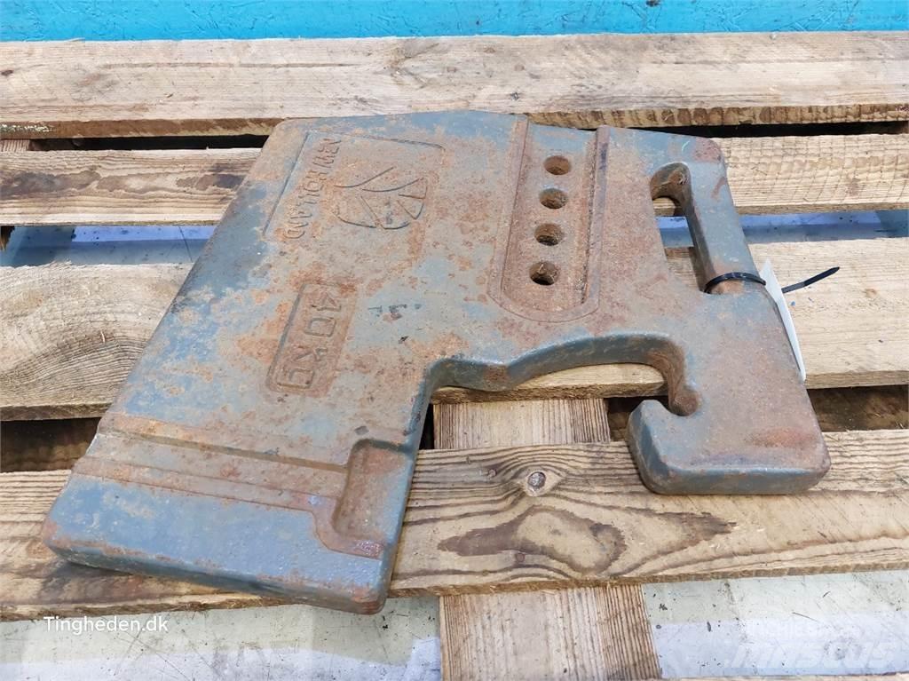 New Holland  Frontgewichte