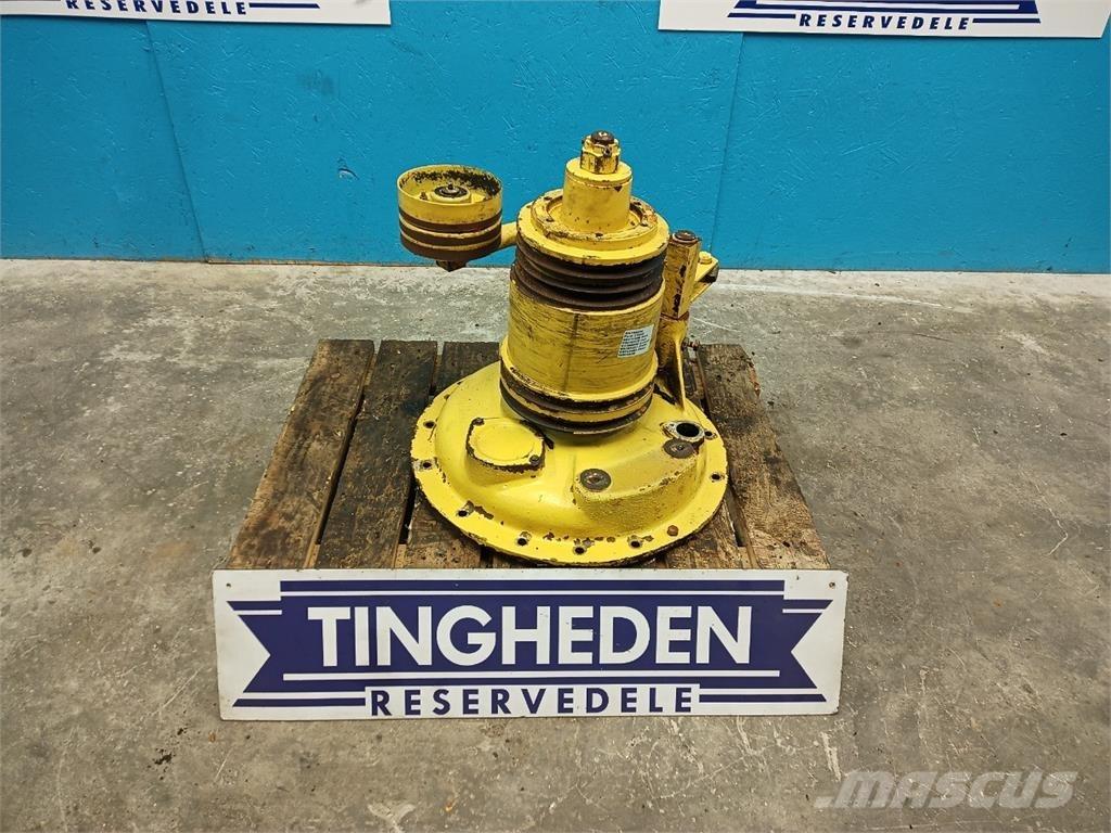New Holland 8060 Sonstige Landmaschinen