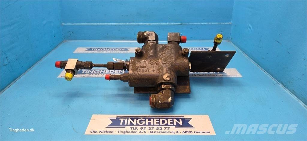 New Holland 8970 Hydraulik