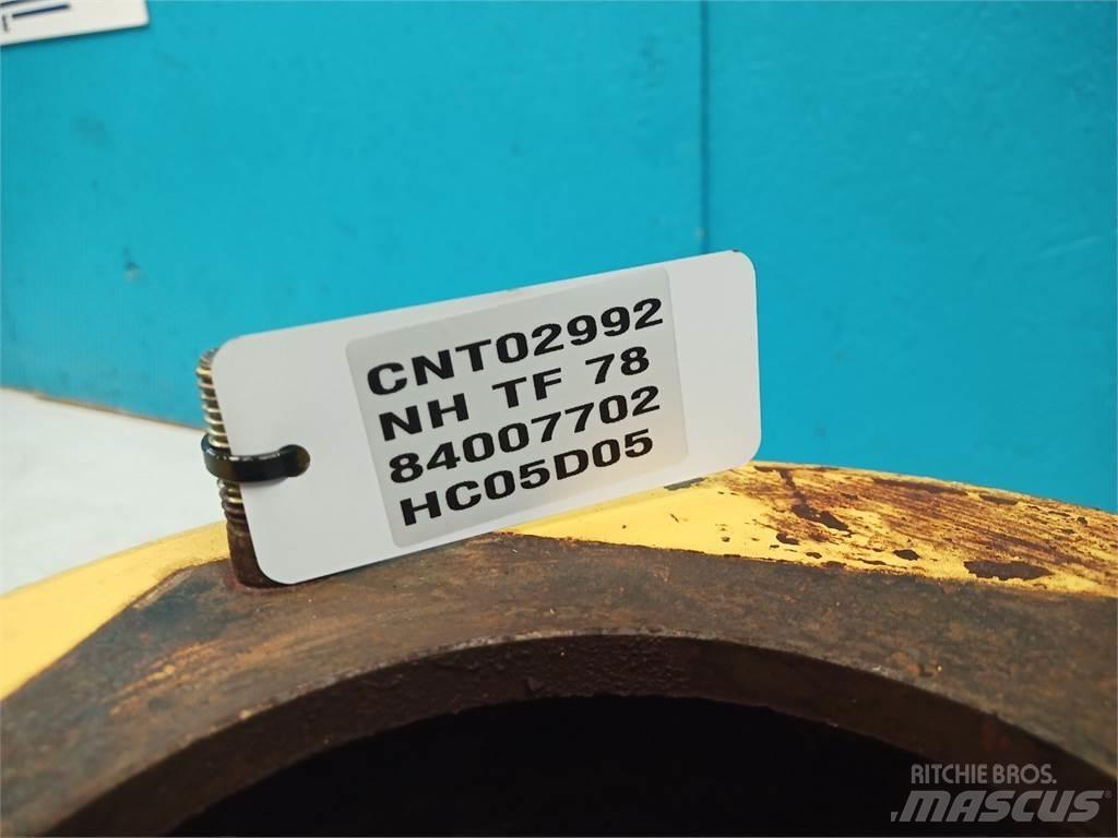 New Holland TF78 Sonstige Landmaschinen