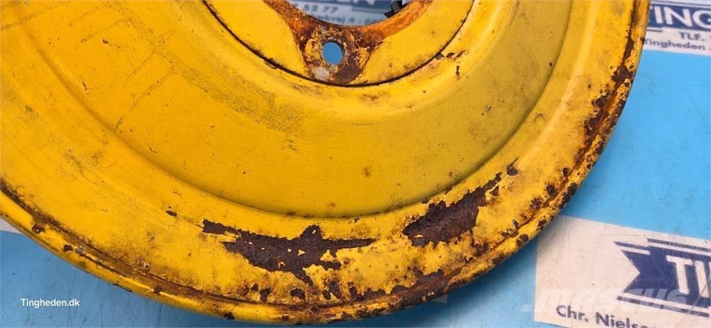 New Holland TX30 Sonstige Landmaschinen