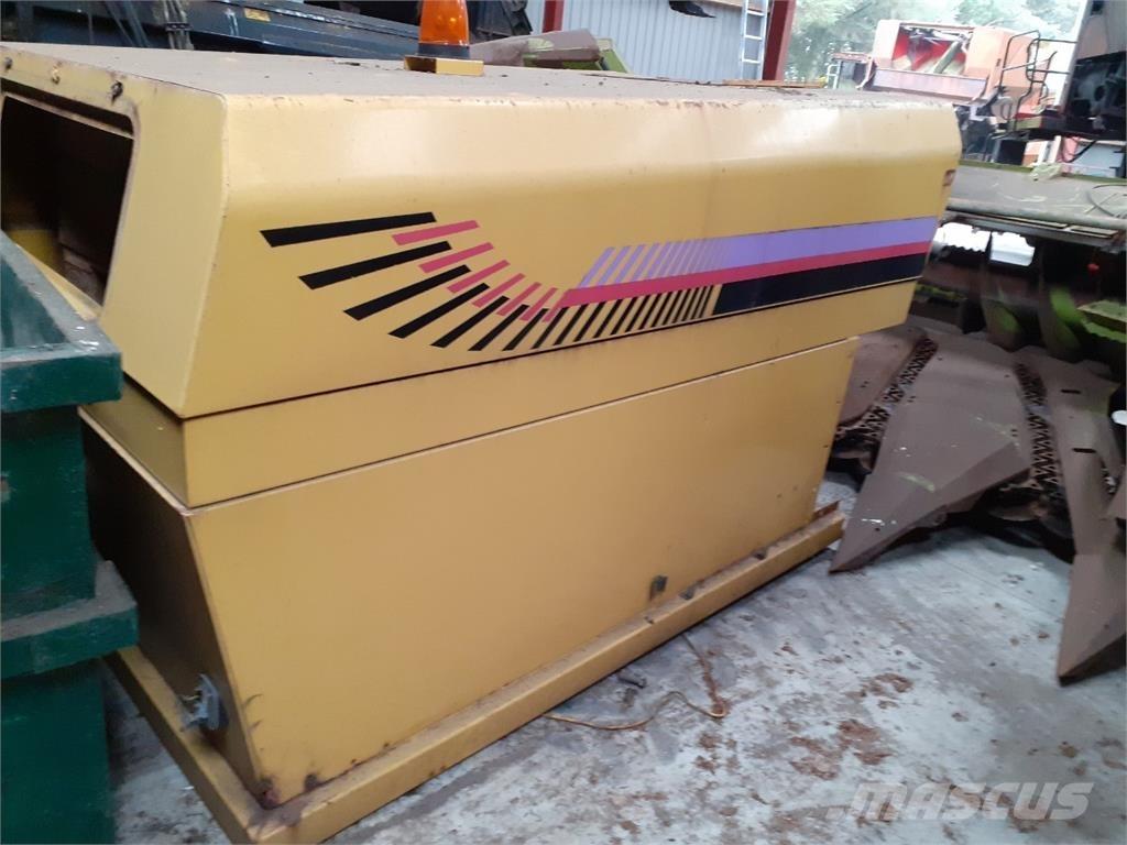 New Holland TX68 Sonstige Landmaschinen