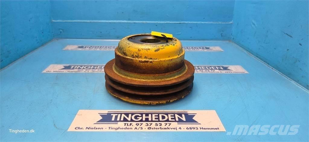 New Holland TX68 Sonstige Landmaschinen