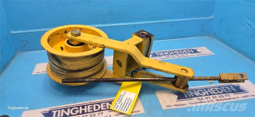 New Holland TX68 Sand- und Salzstreuer