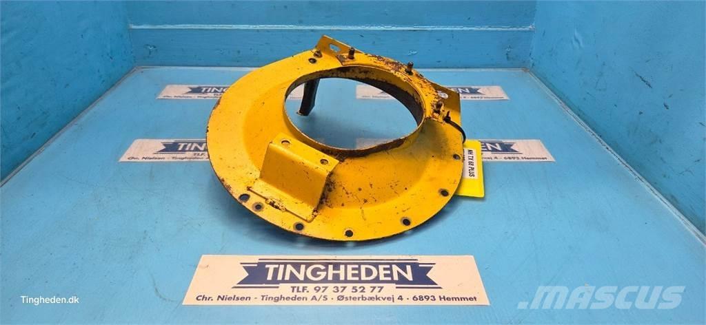 New Holland TX68 Sand- und Salzstreuer