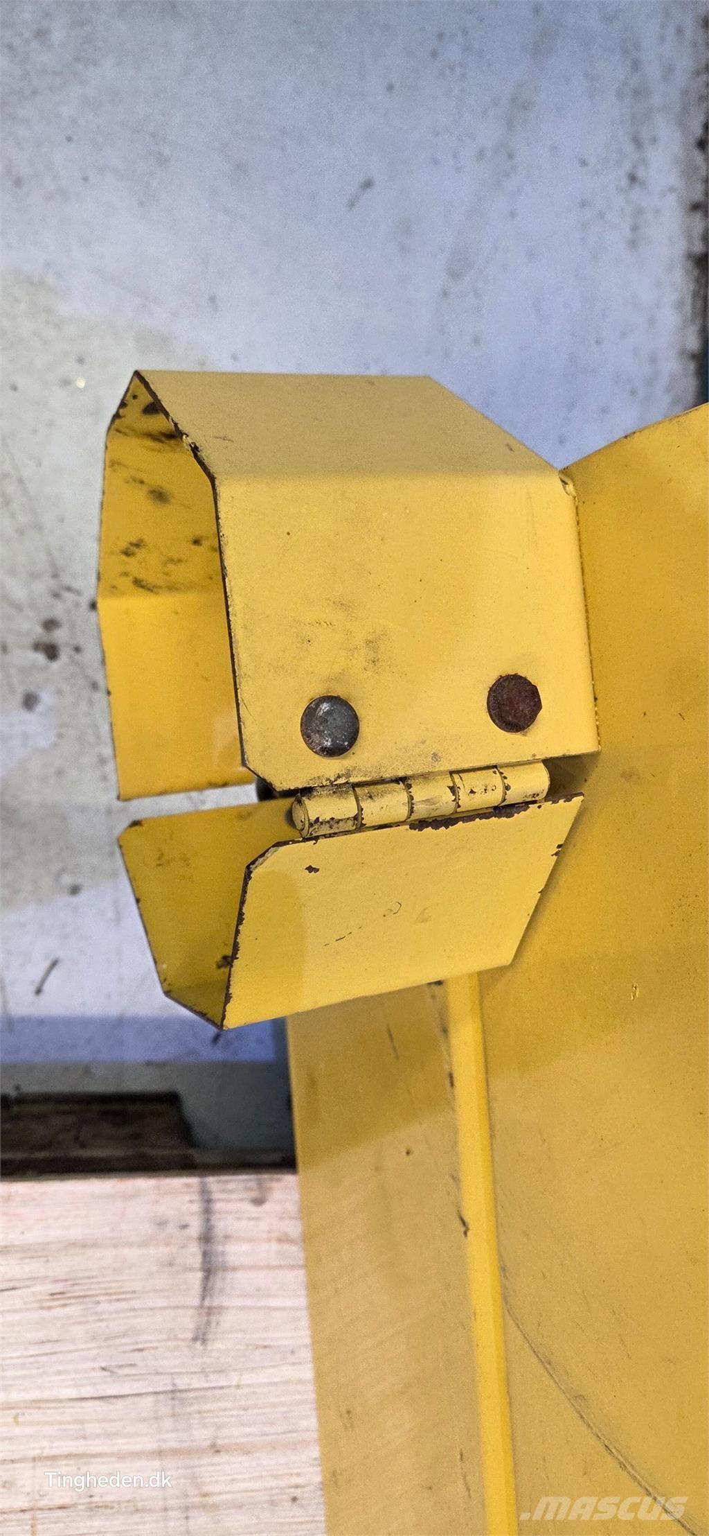 New Holland TX68 Sonstige Landmaschinen