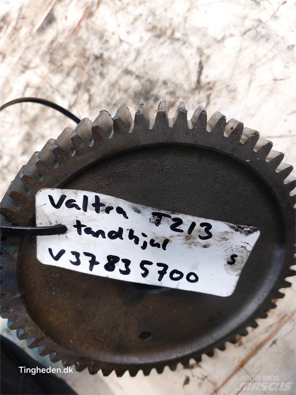 Valtra T213 Getriebe